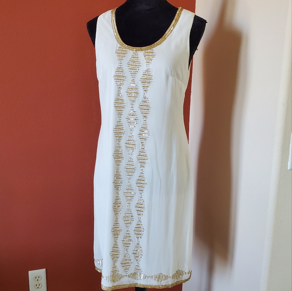 Monroe & Main - Cute Sequin Dress